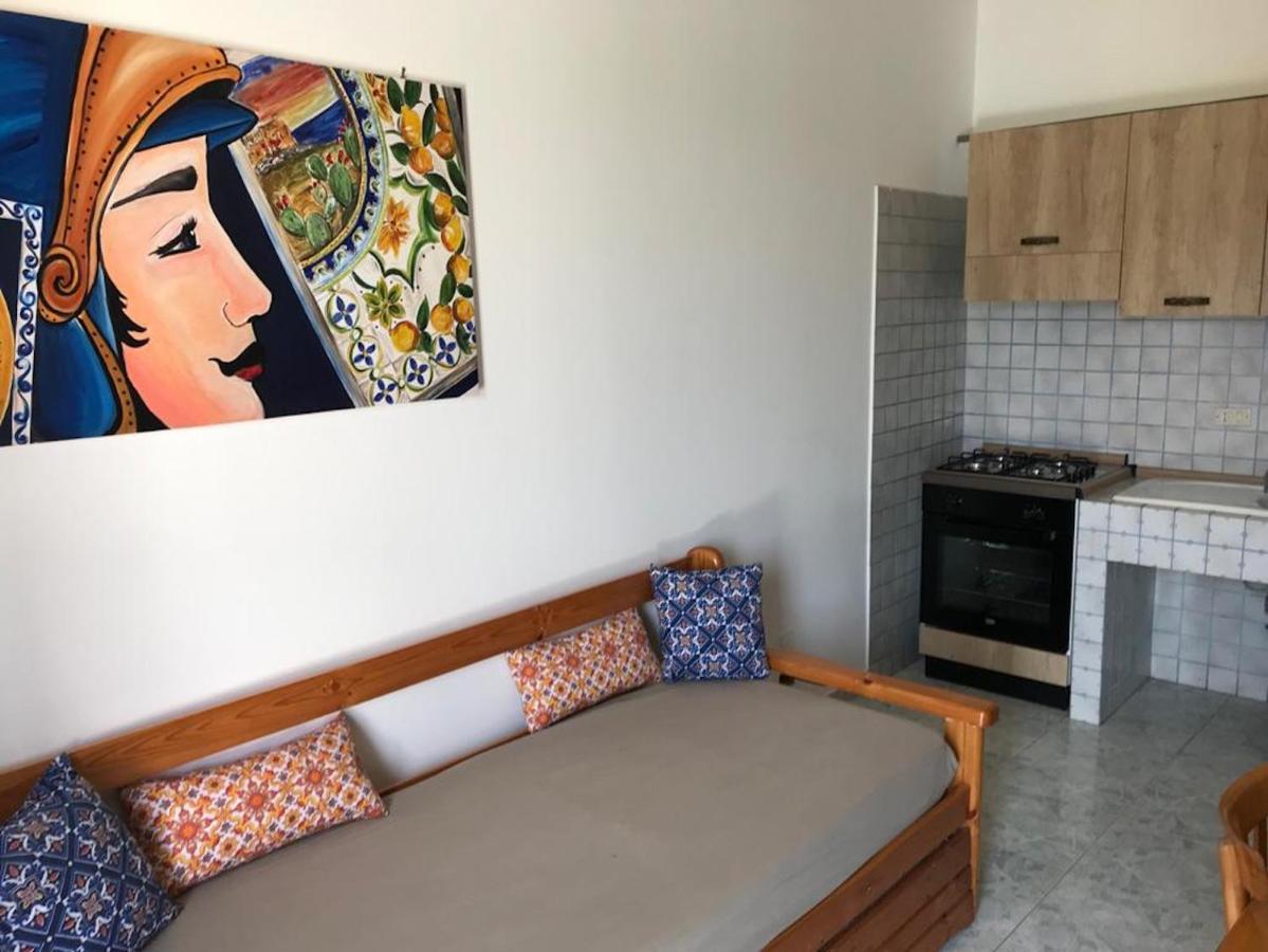 Tuttifrutti Holiday Acireale Eksteriør billede